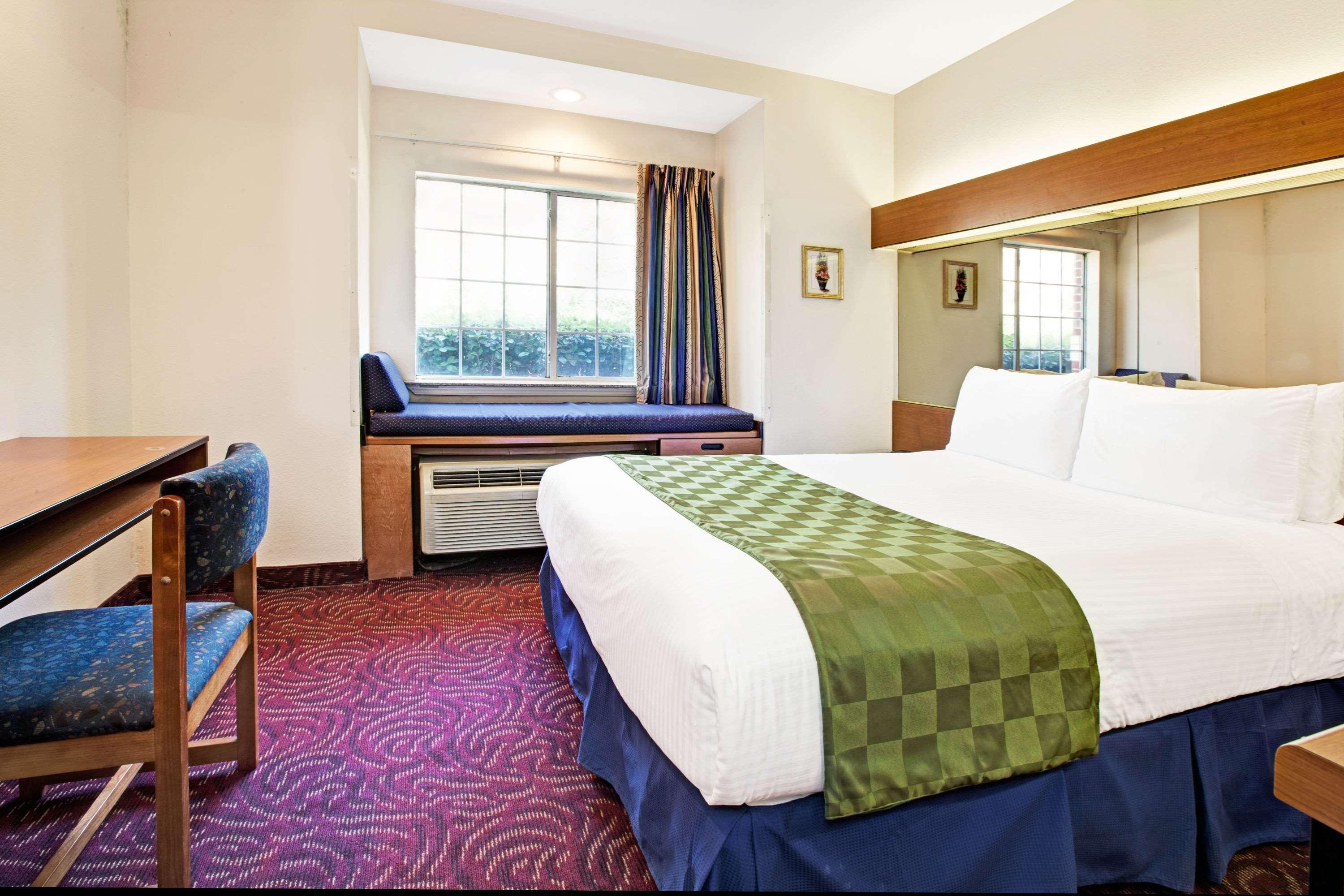 Econo Lodge Inn & Suites Mesquite - Dallas East Eksteriør bilde