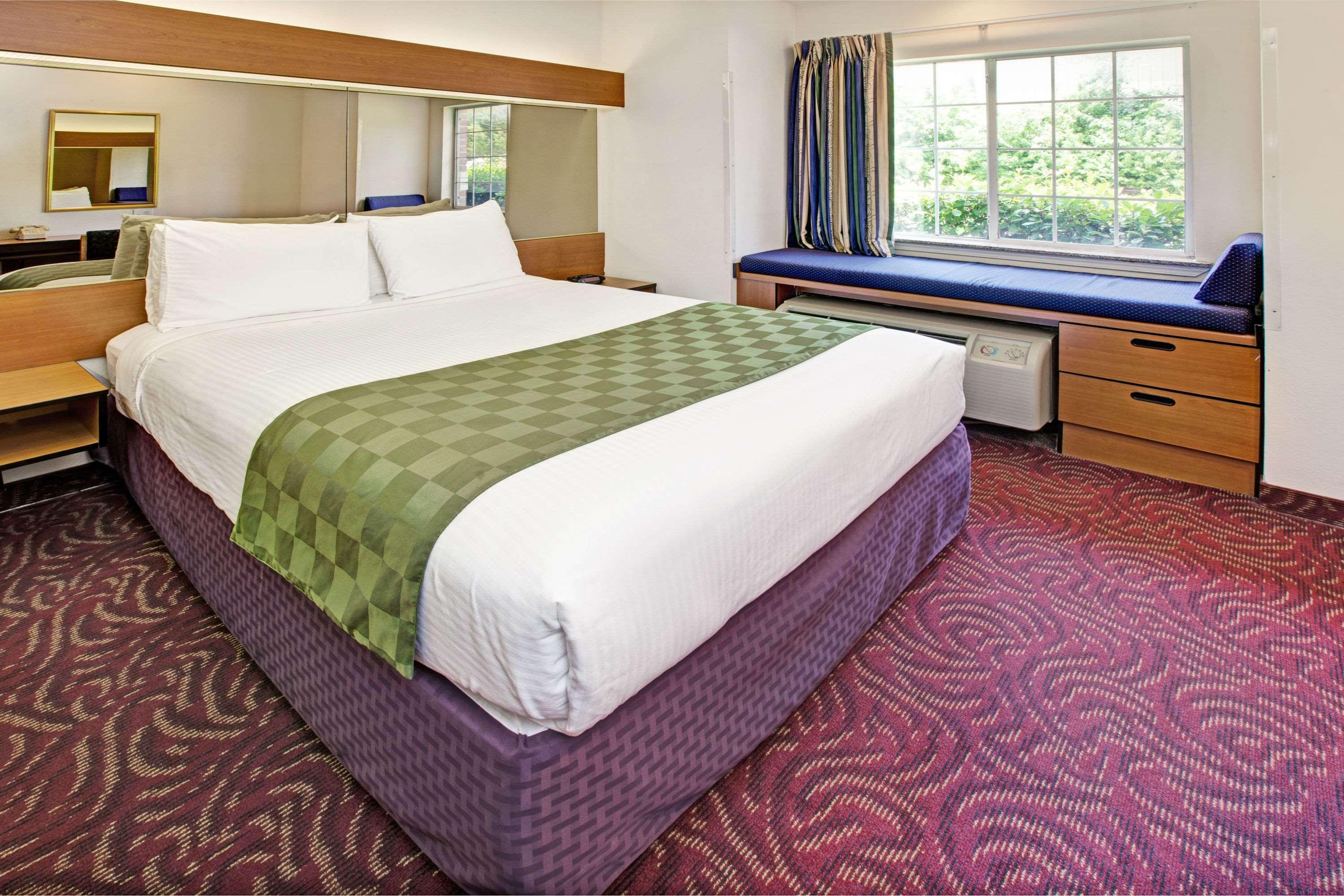 Econo Lodge Inn & Suites Mesquite - Dallas East Eksteriør bilde