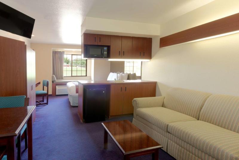 Econo Lodge Inn & Suites Mesquite - Dallas East Eksteriør bilde